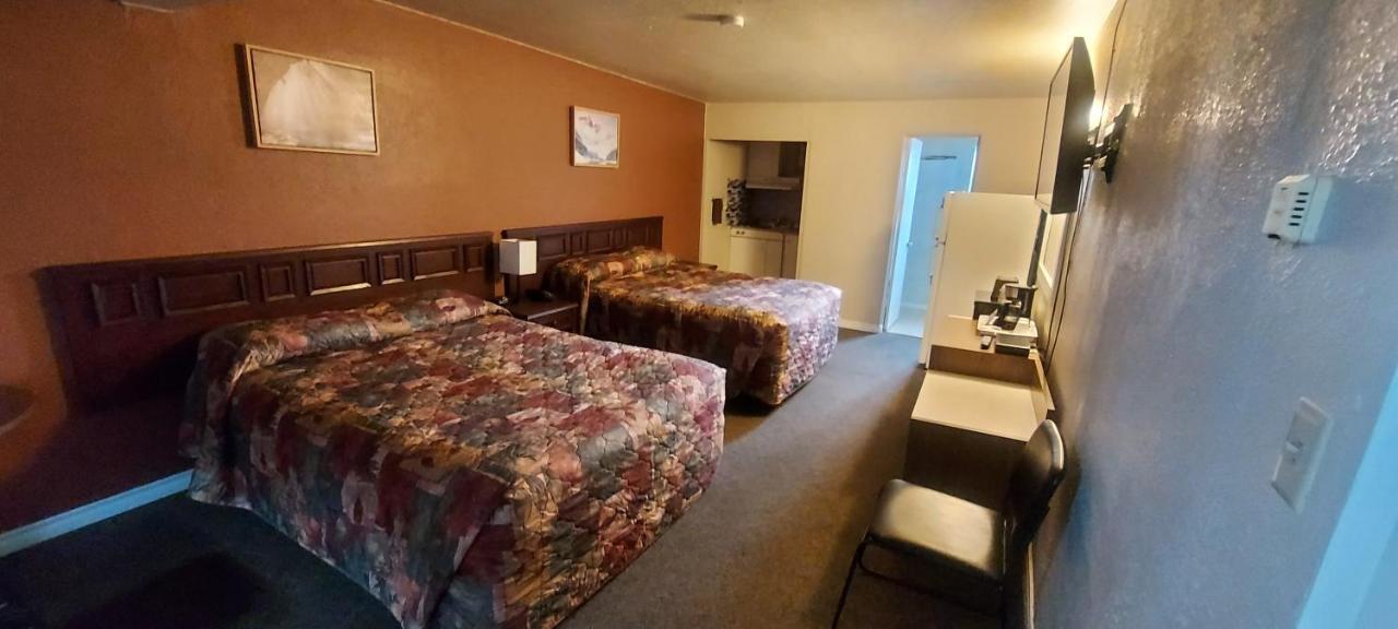 Lazy Bear Lodge Cranbrook Luaran gambar